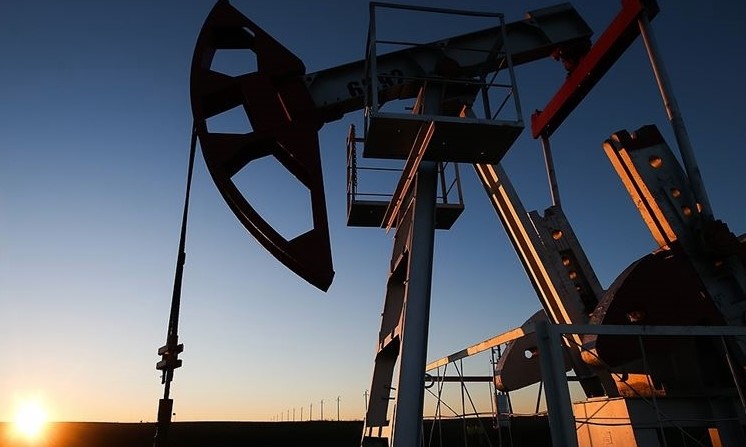 OPEC Kesinti Düşünürken Petrol Fiyatları Yükseliyor