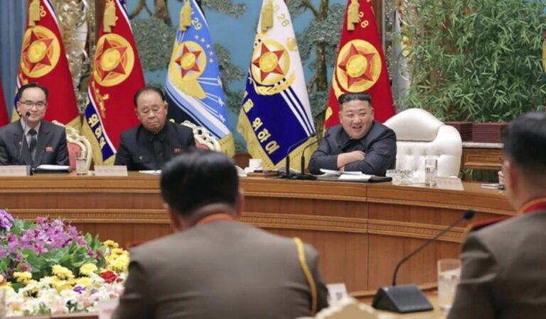 Kim Jong Un kararını verdi. Kuzey Kore ‘savaşa hazır olma durumunu geliştiriyor’