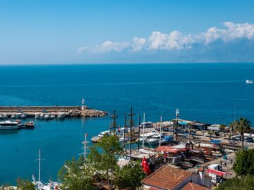 Antalya Kaleiçi görseli